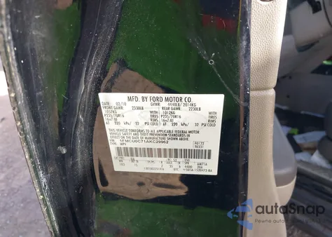 2010 Ford Escape Xls из США, поврежденный, VIN 1FMCU0C71AKC29962